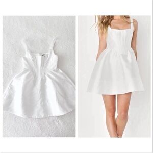 NWOT Lulus Bubbly Love White Taffeta Corset Mini Dress Medium